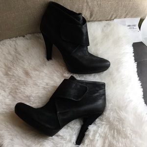 Nine West booties